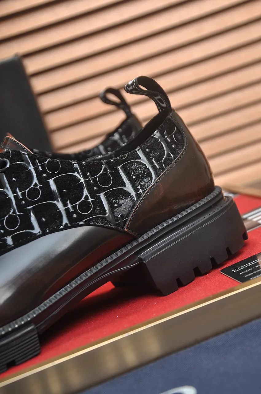 Men's shoes💰720💶【Dior】High-end goods Niuli Original order quality Dior —🆘.Dior original order purchasing, high-end leather shoes, fabric: imported from Italy open-edge beaded cowhide➕water-dyed cowhide/cowhide lining➕specially provided original outsole, fine workmanship, real-life shooting🎬size: 38-45 (45 customized)